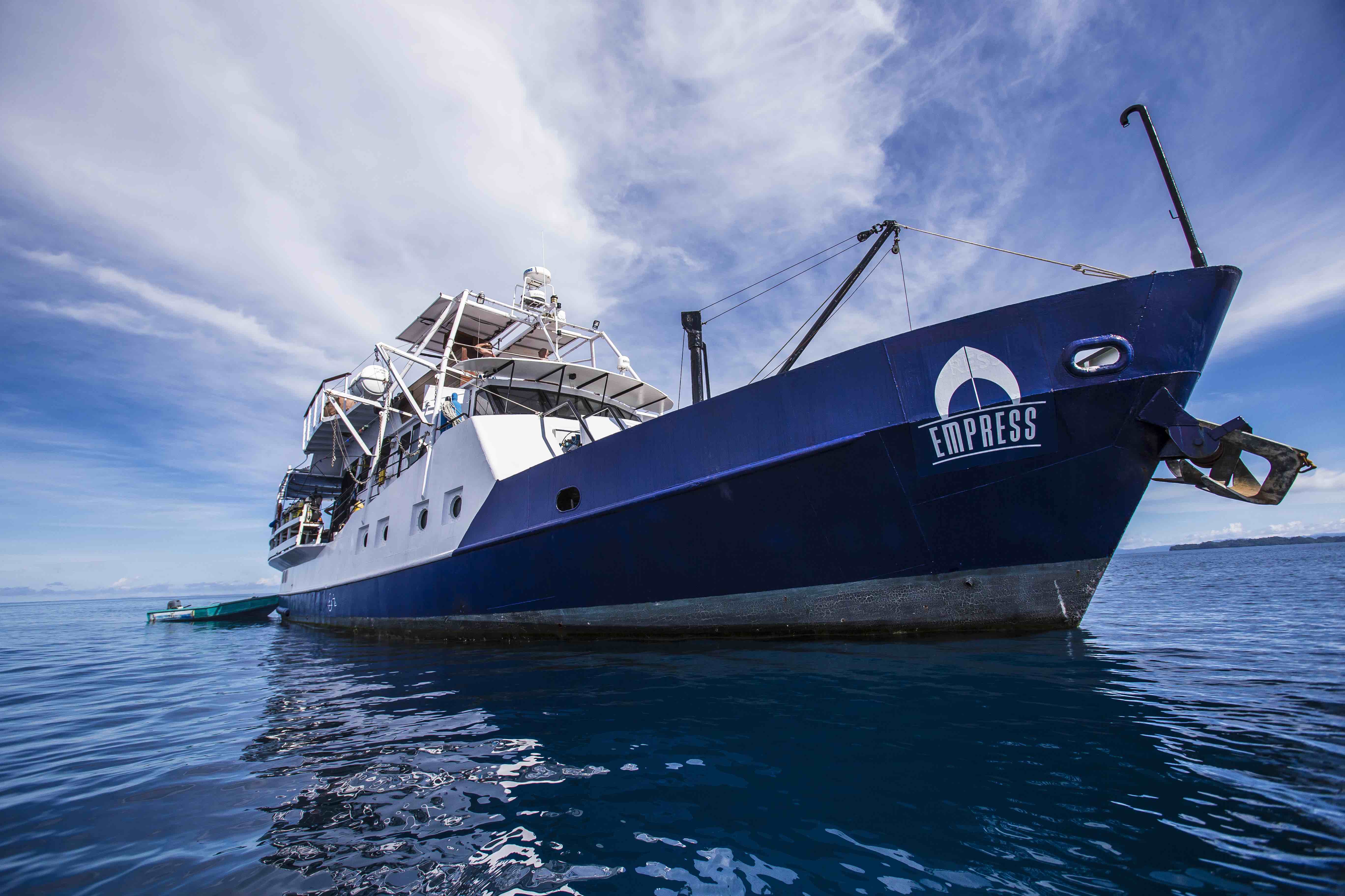 Dive Center For Sale - Successful Liveaboard Operating In Komodo And Raja Ampat For Sale / looking for Investor